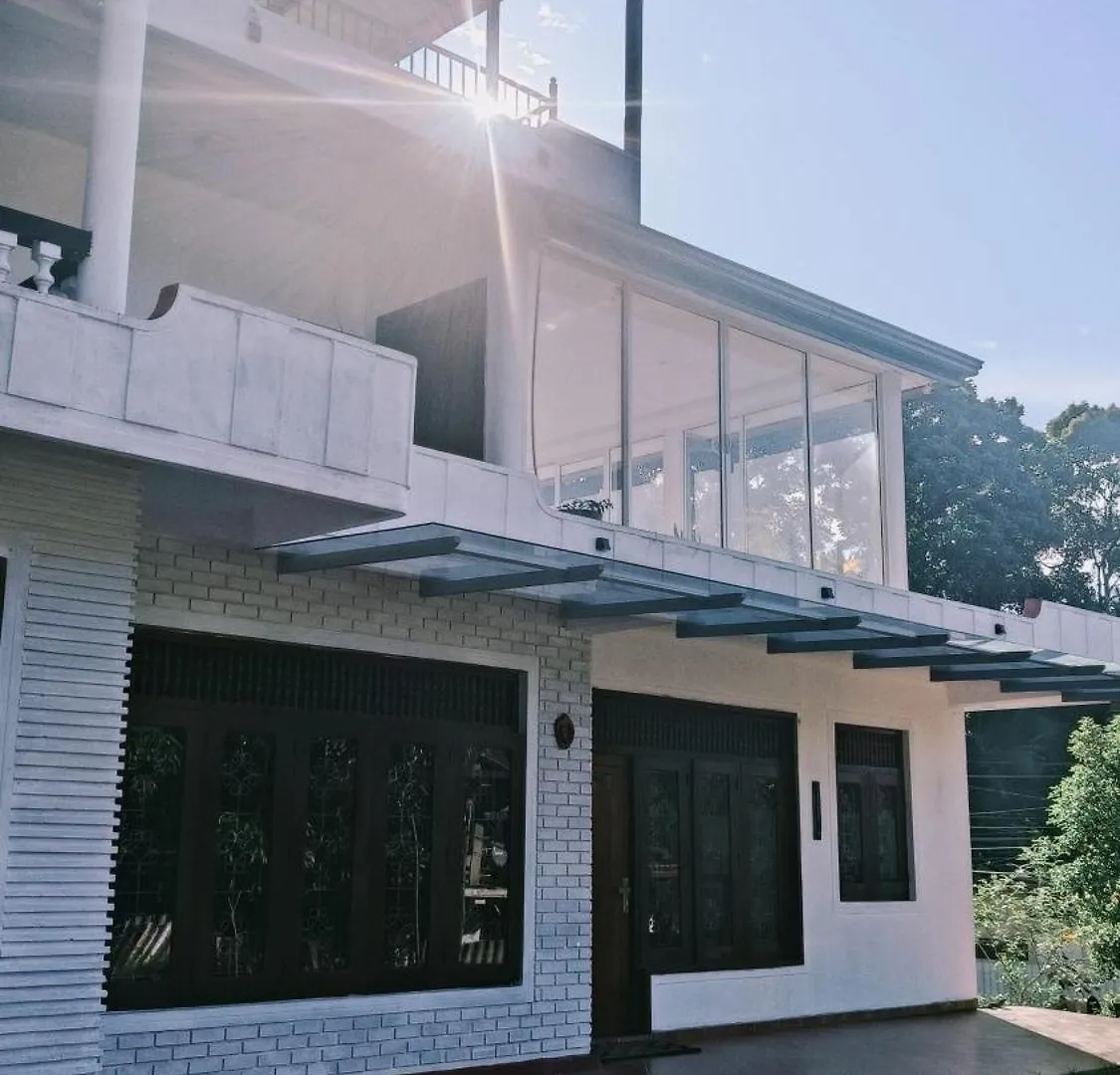 Hotel Bird'S Way Villa Kandy
