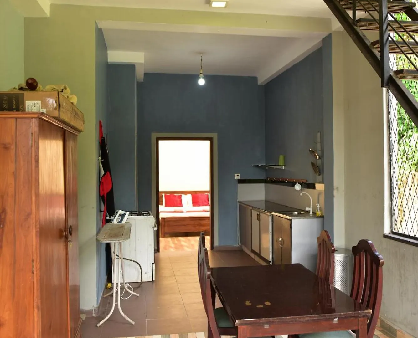 Bird'S Way Villa Канди Отель