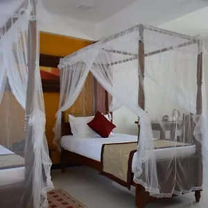 2* Hotel Meili Lanka